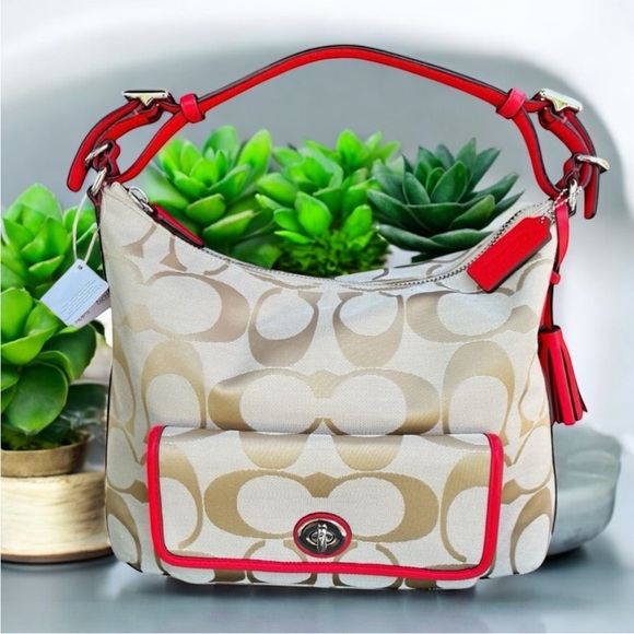 Coach Handbags - Nwt Coach Hobo bag